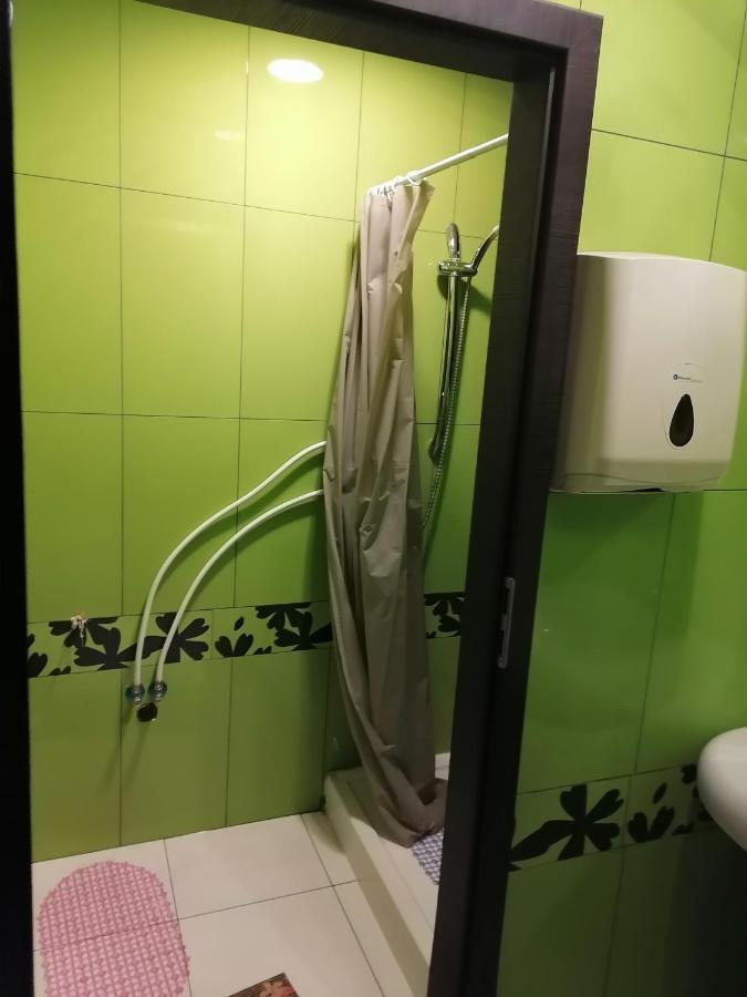 Hostel Pacific Ocean Częstochowa Exteriör bild