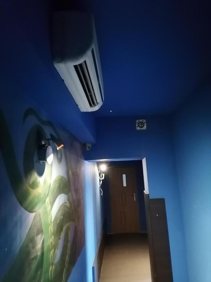 Hostel Pacific Ocean Częstochowa Exteriör bild
